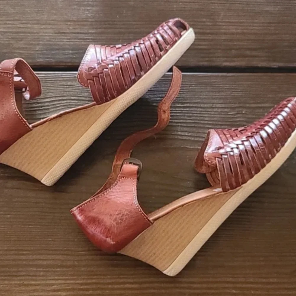 MAYA HUARACHES HANDMADE WEDGE SANDALS - Picture 7 of 7